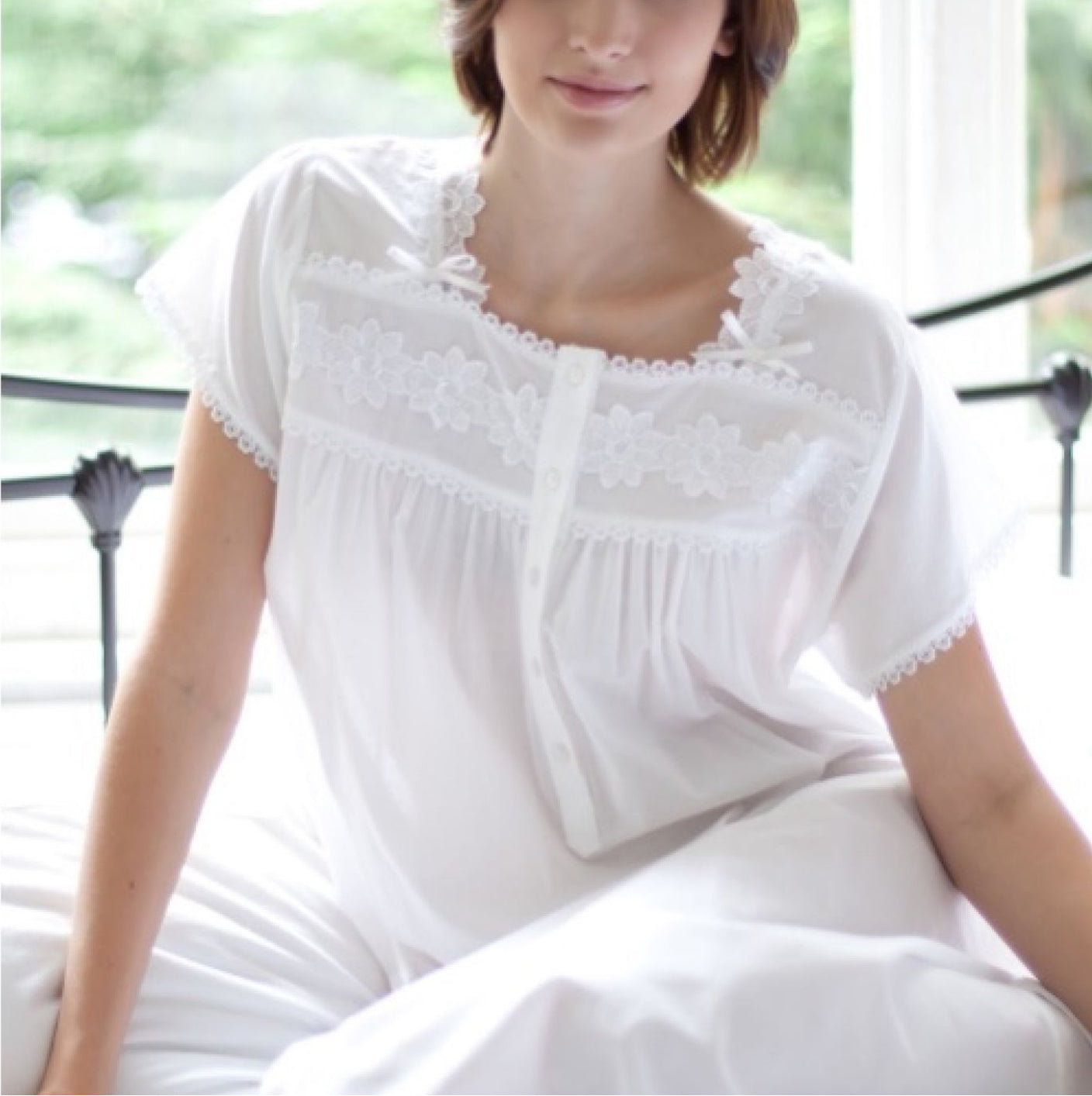 Hera 100% Cotton Lawn Short Sleeve Nightdress - White or Pink